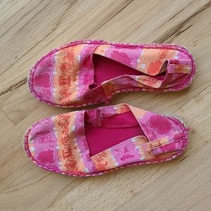 Girls slip on shoes